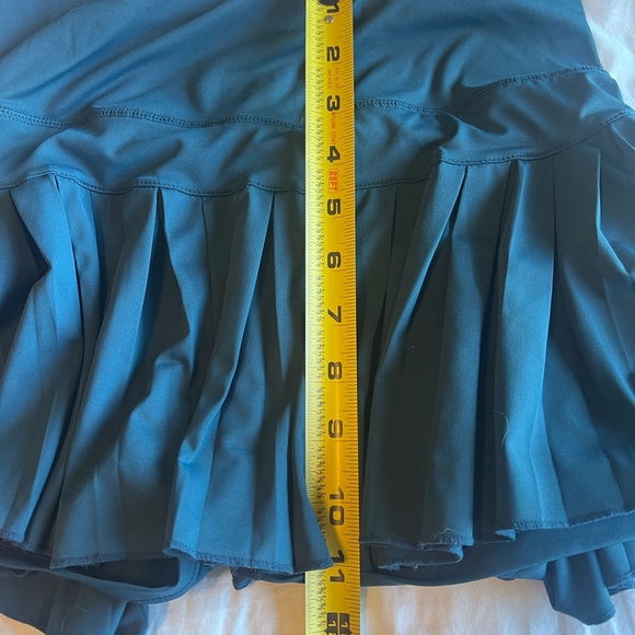Goldhinge pleated skort size XS - Picture 5 of 5